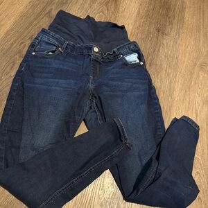 Time & True Maternity Jeans